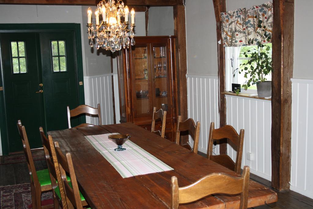 EnhörnaLadugardens Pub & Salアパートメント エクステリア 写真